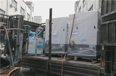 晶圆减薄机，安排发货！